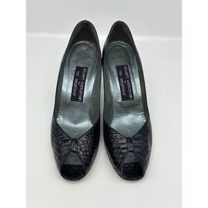 Stuart Weitzman Mr Seymour Black Leather Peep Toe Heels Pumps Size 8.5 Snakeskin